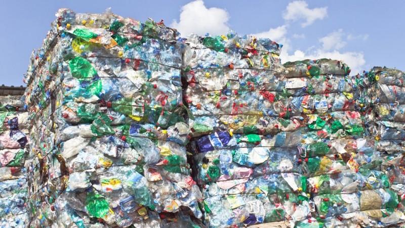 浅析再生塑料废旧物资回收的发展